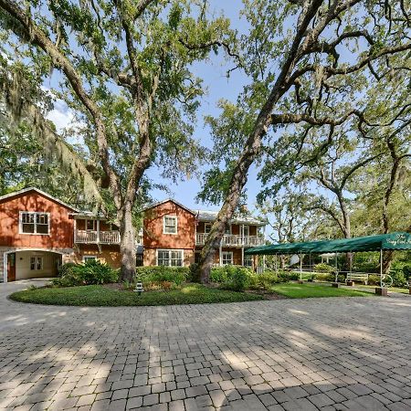 The Grey Owl Inn St. Simons Island Exterior photo